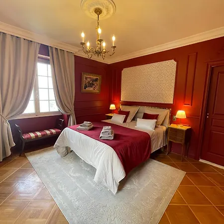 Chateau Philip Bed & Breakfast 4*