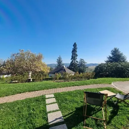 Chateau Philip Saint-Genet-Lerpt