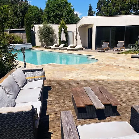 Chateau Philip Bed & Breakfast 4*