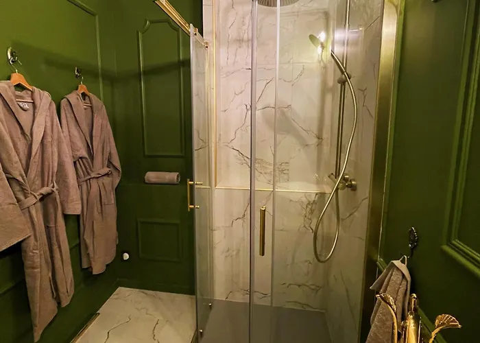 Chateau Philip ベッド・アンド・ブレックファスト 4*