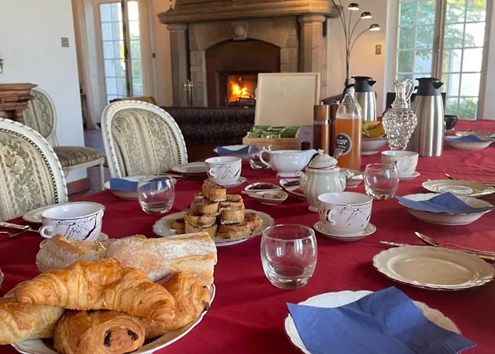 Chateau Philip ベッド・アンド・ブレックファスト 4*