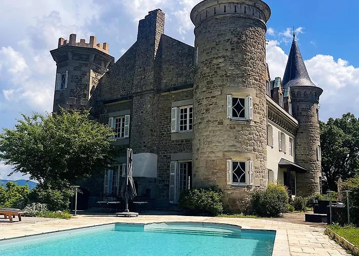 Chateau Philip 4*