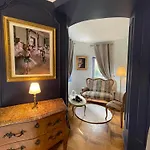 Chateau Philip 4*