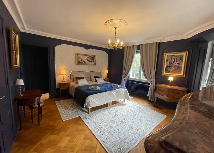 Nocleg ze śniadaniem Chateau Philip 4*