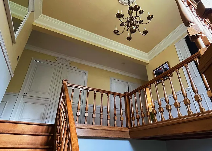 Chateau Philip Nocleg ze śniadaniem